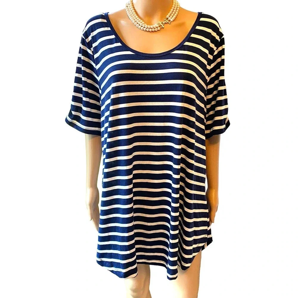 NWT LuLaRoe Blue White Stripe Stretchy Casual Blouse Women Plus Size 2XL Stretch